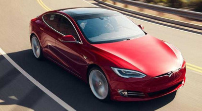 <span style='background: #ff0000'>Autonomous</span> Teslas are closer than you think! - Photo