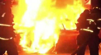 This 1978 Ferrari Caught on Fire near a Gas Station! - Photo