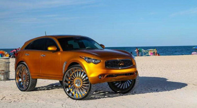 Infiniti FX with 32-inch wheels: the perfect car to stand out! - Photo