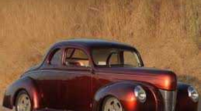 Grandmother Driving a 1940 Ford Hot Rod. (Video) - Photo