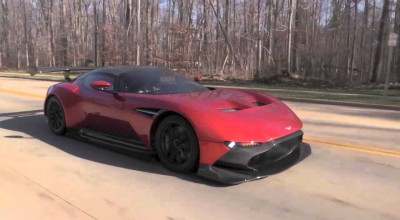 Americans Greet the Aston Martin Vulcan Arrives on the Streets! (Video) - Photo