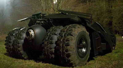 Batmobile (Batman Begins) - Photo