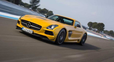 Renntech Makes The Mercedes-Benz SLS AMG A True Supercar - Photo