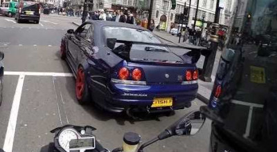 A Bike’s Exhaust System VS A Car’s One - Photo