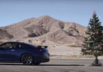 See How A Nissan GT-R Can Take Care Of Your Christmas Tree (VIDEO) - Photo