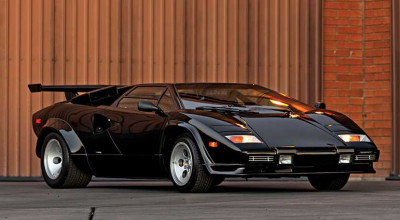 Bringing A 1984 Lamborghini Countach Back To Life - Photo