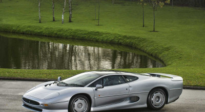 This Jaguar XJ220 Can Be Yours For Only 325,000 Euros! - Photo