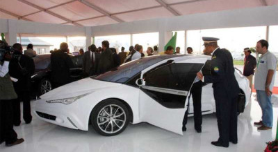 Is This The Safest Car In The <span style='background: #ff0000'>World</span>? - Photo