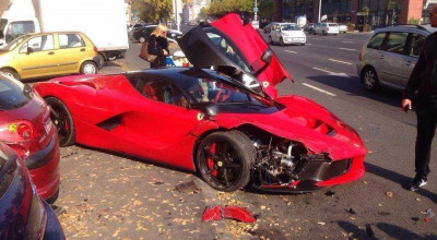 When You Can't Tame The Power Of Hypercars - Photo