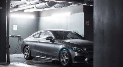 12 Ways To Stupidly Wreck Your Car - Photo