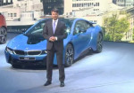 Moment when BMW CEO Harald Krueger faints onstage. - Photo