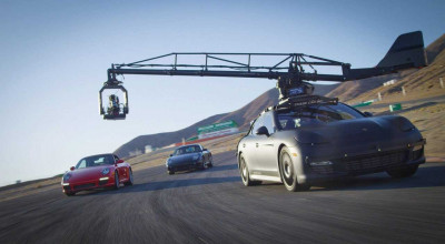 Porsche Panamera Chase Car — perfect for tracking scenes (VIDEO) - Photo