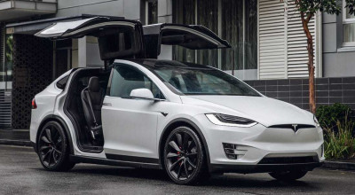 Tesla Model X was officially launched! It becomes the fastest SUV series in the world! - Photo
