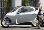 The “LIT” C1: Is it a Two Wheel Car Or Self-Balancing Motorcycle? VIDEO - Photo