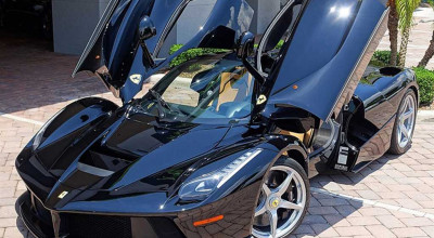 The only LaFerrari for <span style='background: #ff0000'>sale</span> in the US is too expensive! - Photo