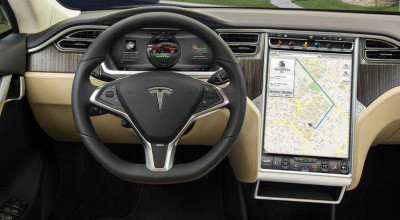 Tesla offers you a Radio Upgrade for $500 - Photo