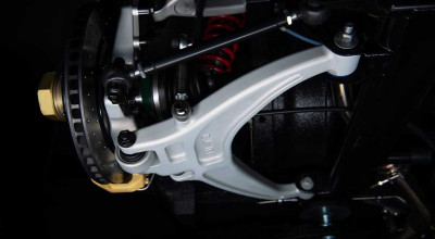 New Detail Shots of The <span style='background: #ff0000'>Volvo</span> P1800 Cyan - Photo