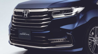 2021 Honda Odyssey Refresh in Japan Has A New Face and Gesture-Control Door - Photo