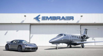 Do you want to buy a private jet? Now you can get a matching Porsche 911 Turbo S. - Photo