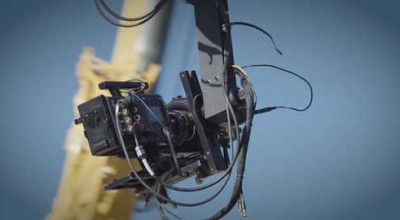 Volvo Tested Its New Cars by Dropping Them  From 30 Meters. - Photo