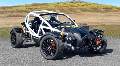 Ariel Nomad R: get your dose of noisy adrenaline - Photo
