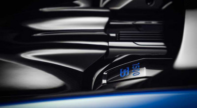 <span style='background: #ff0000'>Bugatti</span> <span style='background: #ff0000'>Chiron</span> Pur Sport Passes No Gas Station With 8 MPG City Rating - Photo