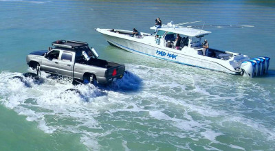 A Monstermax <span style='background: #ff0000'>driving</span> into the Ocean: Police, Coast Guard, EPA, and DNR Are Called In For A Rescue - Photo