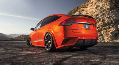 Tesla Recalls 9.500 U.S. Vehicle Due To The Roof trim Issues - Photo