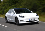 Can you believe a Tesla on Autopilot Actually Avoided an Accident? - Photo