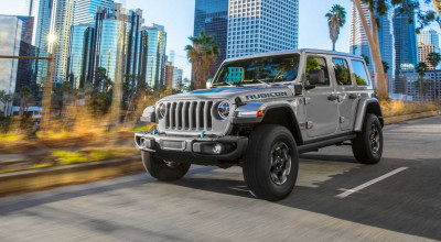 2021 Jeep Wrangler 4xe Plug-In Hybrid Production Started Last Week - Photo