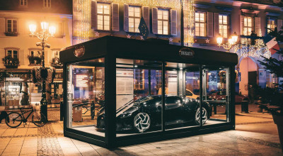 Bugatti La Voiture Noire Is An Exquisite Christmas Decoration For $13 million - Photo