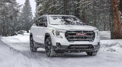 Why 2022 GMC Terrain Crossover Dropped Its Optional 2.0-Liter Inline-Four Engine? - Photo