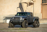 Would You Fancy An Affordable Six-Wheel Drive Jeep Gladiator With Three Optioned Engines? - Photo