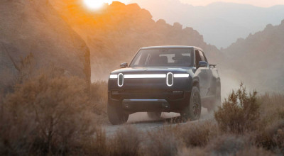 2022 Will Bring You A Rivian R1T With An Optional Removable Roof - Photo