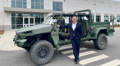 GM Defense Builds One-Off Electric ISV - Photo