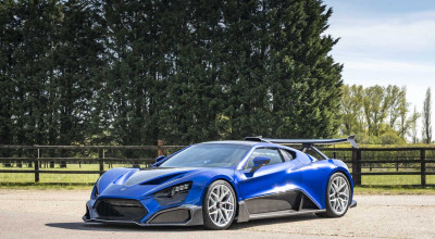 Photo Gallery Of The1,177 BHP Zenvo TSR-S Hypercar Landing Finally In UK - Photo
