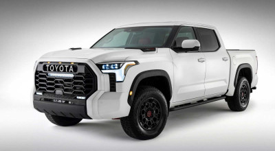 Freestanding Infotainment System For 2022 <span style='background: #ff0000'>Toyota</span> Tundra - Photo