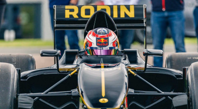 For The First Time, Rodin Cars Of New Zealand Brings Their FZED To Donington Park - Photo