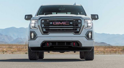 <span style='background: #ff0000'>GMC</span> Unveils New Details About The Sierra EV, Its Second Electric Pickup - Photo