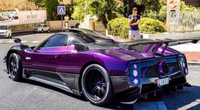 Lewis Hamilton Betrays His Commitment To Drive Only EVs, Observed On Pagani Zonda - Photo