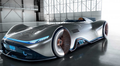 The Future Of Mercedes-Benz: EQ Silver Arrow EV Concept - Photo
