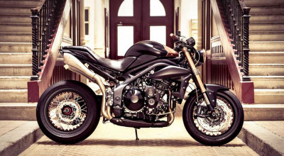 Triumph Speed ​​Triple Signed By Vince Power Will Get Your Morning Coffee In Style - Photo