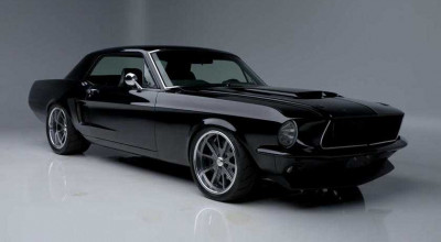 Vintage Style Meets Current Tech In This 1967 Ford Mustang Restomod - Photo