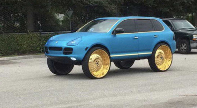 This Is How A Porsche Cayenne Can Be Ruined - Photo