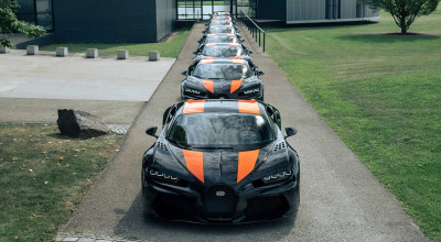 Customers To Receive The First 8 <span style='background: #ff0000'>Bugatti</span> Chiron Super Sport 300+ Models - Photo