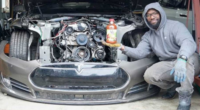 It's Possible To Install A <span style='background: #ff0000'>Corvette</span> Engine In Your Tesla Model S After All - Photo