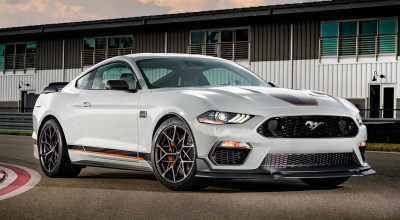 For The 2022 Mustang V8 Engine Downgrade, Point Fingers At The Federal Government - Photo