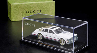 $120 For A Gucci-Branded Cadillac Seville Hot Wheels Car - Photo