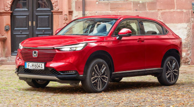 New Shots Of The 2021 Honda HR-V e:HEV Before Its Debut - Photo