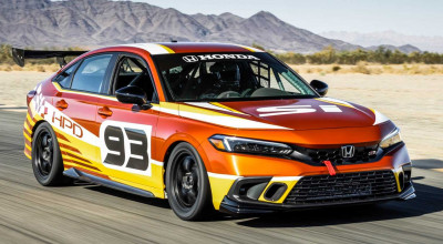 Honda Will Attend <span style='background: #ff0000'>SEMA</span> With Two 2022 Civic Si Racing Prototypes - Photo